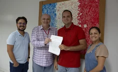 A posse, realizada na quarta-feira (27), foi presidida pelo reitor Josealdo Tonholo