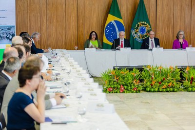 Reunião do presidente Lula com membros do CCT