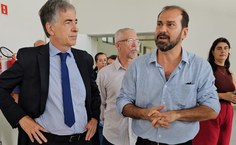 Secretário Luiz Fernandes e o coordenador do NTA, professor Paulo César