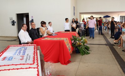 Vice-reitora Eliane Cavalcanti presidiu a mesa de abertura da solenidade