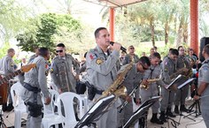 Banda da Polícia Militar de Alagoas fez a festa da comunidade acadêmica