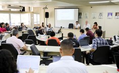 Reunião do Consuni que aprovou por unanimidade o título de Professor Emérito a Jenner Bastos Filho - Foto Renner Boldrino
