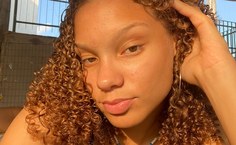 Júlia Ester - 880 na redação