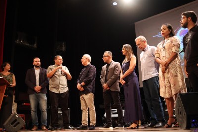 Abertura oficial do Femupe transforma Penedo em polo musical