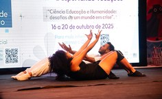 Cerimônia de abertura reuniu autoridades, comunidade universitária e público em geral