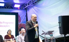 Cerimônia de abertura reuniu autoridades, comunidade universitária e público em geral