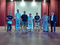 Prof. Igor Da Mata (2º da esquerda para a direita) após participação em mesa redonda sobre o filme Jene Nete, o Mundo da Água, na Universidad Nacional Intercultural de la Amazonía (UNIA), em Yarinacocha, Pucallpa, Peru, com professores, diretor e lideranças indígenas. Foto: Johnattan Rupire.