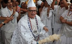 Identificação, diversidade e significado marcam abertura