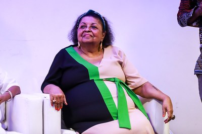 Professora Maria Aparecida Batista Oliveira (Foto: Jônatas Medeiros)