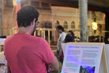 Mostra fotográfica revela os ciclos de vida do maior peixe do Atlântico Sul e integra a programação paralela do evento em Penedo