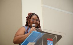 Jéssyka Faustino, integrante do Neabi, fez o discurso panegírico