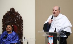 Reitor Josealdo Tonholo