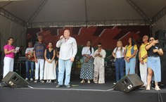 Reitor Josealdo Tonholo durante comemorações do Dia da Consciência Negra em 2024