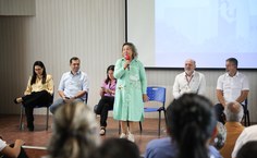 Secretária Tereza Nelma, à época deputada federal, foi fundamental para garantir o acelerador para o HU