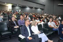 Público presente à solenidade