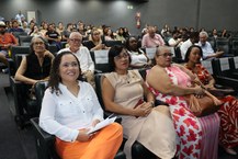 Lidiane da Silva, Andrea Brandão, senhora Elizete e Maria Helena