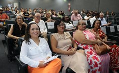 Lidiane da Silva, Andrea Brandão, senhora Elizete e Maria Helena