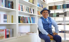 O diretor da Edufal, Eraldo Ferraz, também celebrou o lançamento do edital e a parceria com a Fapeal em mais um ano de Bienal, ao dizer que o certame é um marco para as instituições.