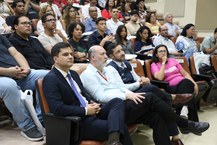 Reitor Tonholo, o superintendente Alcides Tenório e convidados