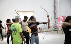 Treinamento da prática de tiro com arco na Ufal