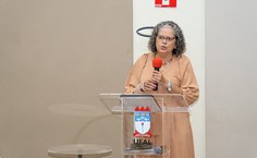 Vera Monteiro leu a mensagem enviada por Bárbara Allden