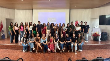 HU recebe extensionistas para atuar no parque infantil do hospital