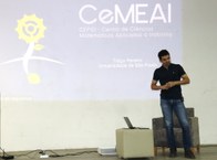Professor Tiago Pereira