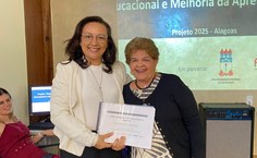 Professora Ana Dayse Dorea e a secretária executiva Sueleide Barbosa Duarte