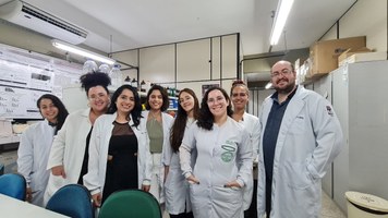 Pesquisa investiga presença de microplásticos em placentas