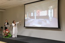 Mirna Porto apresentou o projeto cenográfico da Bienal
