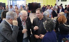 Cerimônia contou com a presença de autoridades da gestão da Educação, professores e estudantes