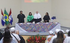 Cerimônia no auditório da Reitoria