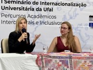 Painel de debate no período da tarde do primeiro dia do evento