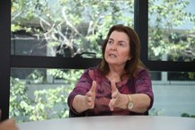 Professora Angela Canuto, diretora da Famed, revela que todos estão empenhados para avançar mais um degrau e buscar o conceito máximo no Enamed 2026