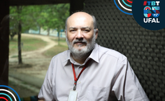 Reitor Josealdo Tonholo celebra os 65 anos da Ufal