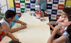 Projeto pretende ensinar a criança a comer melhor na escola e levar esse aprendizado para a vida