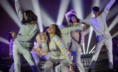 Espetáculo de dança  “Nós” , direção da professora Ana Clara