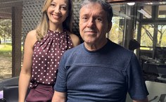 Professores Cristina Tenório e Evandro Costa, coordenadora e vice-coordenador do curso de graduação em Inteligência Artificial