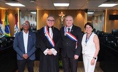 Pró-reitor de Gestão de Pessoas, Wellington Pereira, o presidente do TRT-AL, Jasiel Ivo, o reitor Josealdo Tonholo e a jornalista Simoneide Araújo, coordenadora da Ascom Ufal