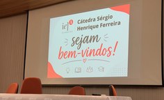 Parceria entre Ufal, USP e AMA leva formação em Matemática a professores da rede municipal