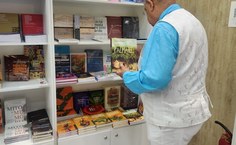 Eraldo Ferraz, no estande da Abreu
