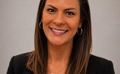 Professora Giovana Longo-Silva
